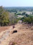 path down from Wat Saphan Hin.JPG (104 KB)
